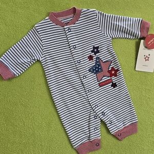 NWT NEWBORN Baby BOYS LS-ROMPER White & Blue+ Red Stripes ALL-AMERICAN BOY (Q3)
